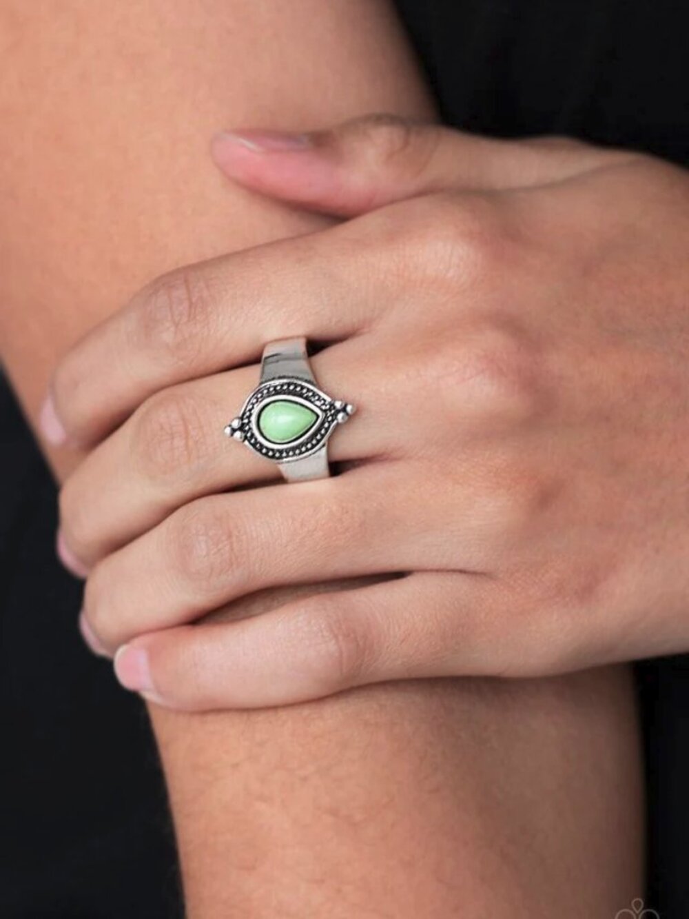 Paparazzi Jewelry Accessories - Mineral Minimalist - Green Ring - Vintage